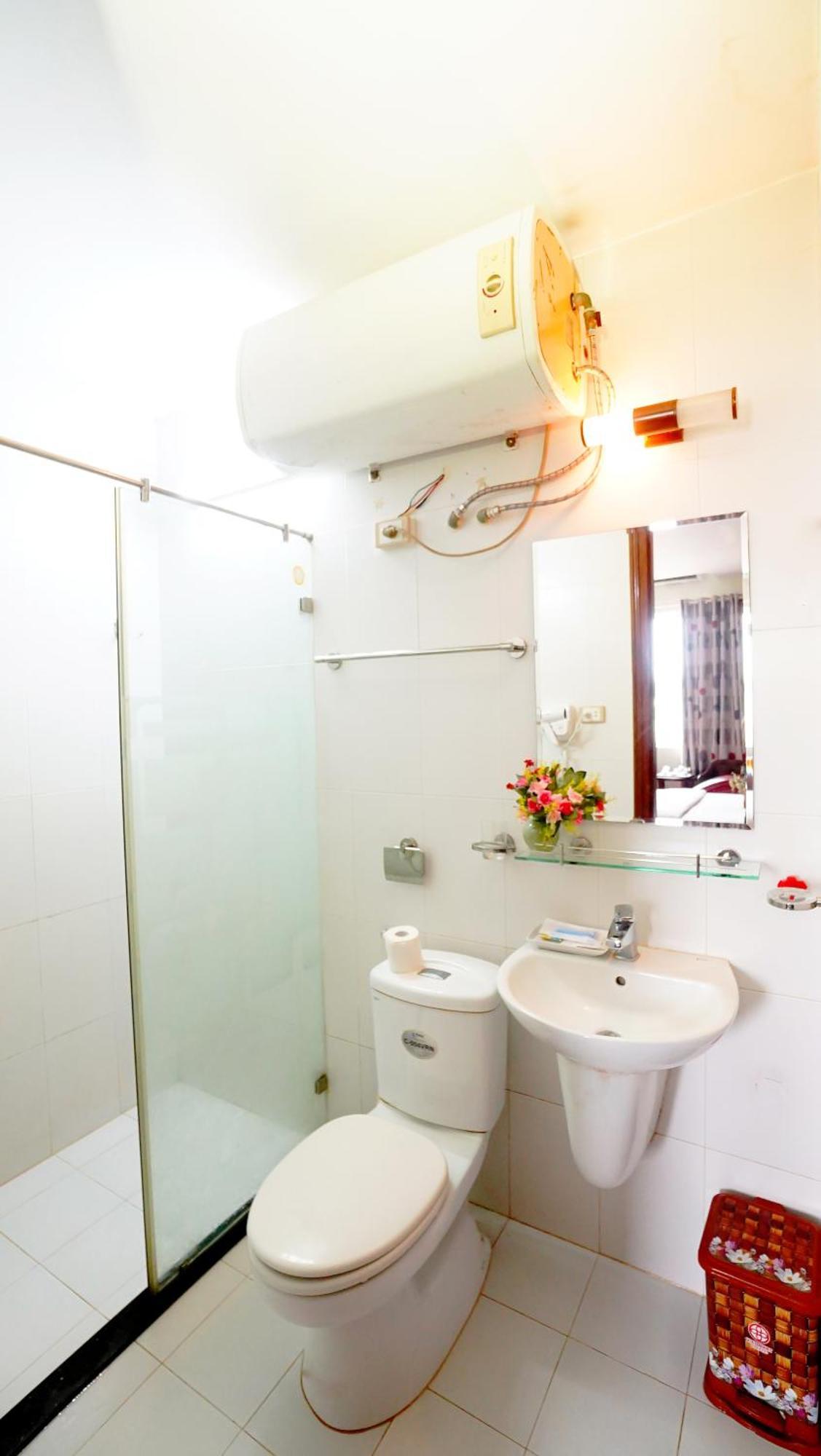 Ho Sen Xanh Hotel Hanoi Eksteriør billede