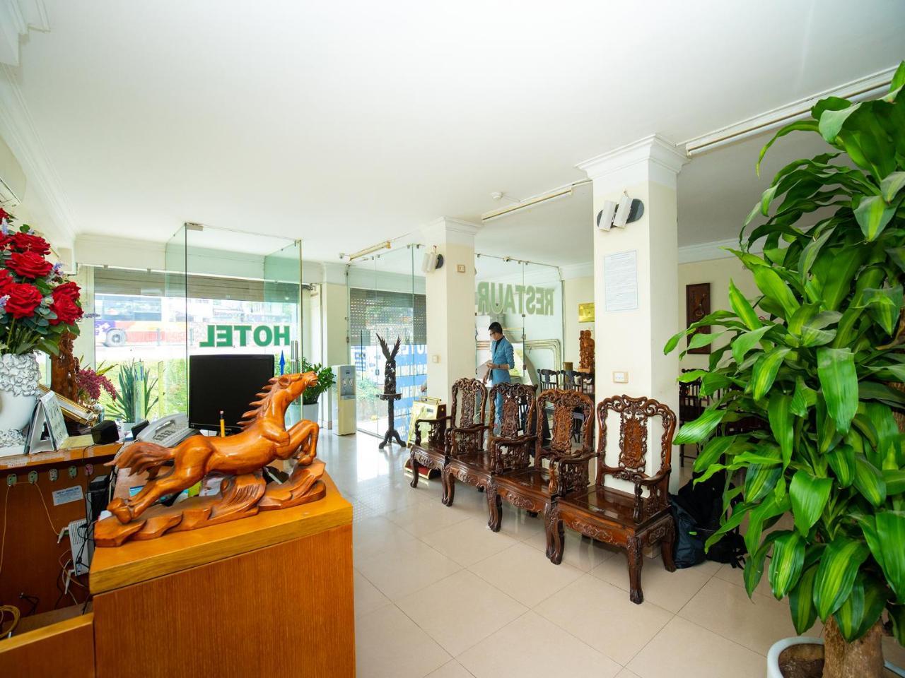 Ho Sen Xanh Hotel Hanoi Eksteriør billede